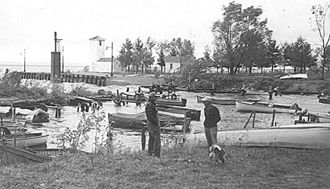 marina2.gif (140045 bytes)